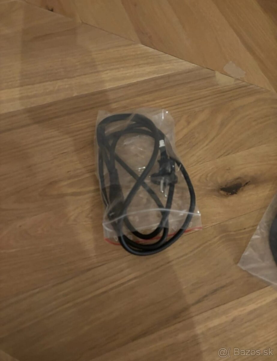 Robotický vysavač + mop iRobot Roomba Combo j7+ - 8