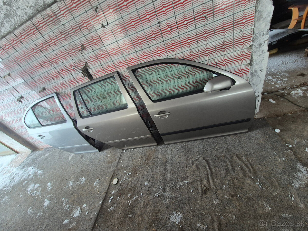 Dvere Škoda Octavia II, lift - 8