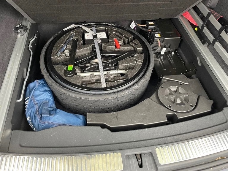 Volkswagen Touareg 3.0 V6 TDI 286k R-Line 4Motion Tiptronic - 8