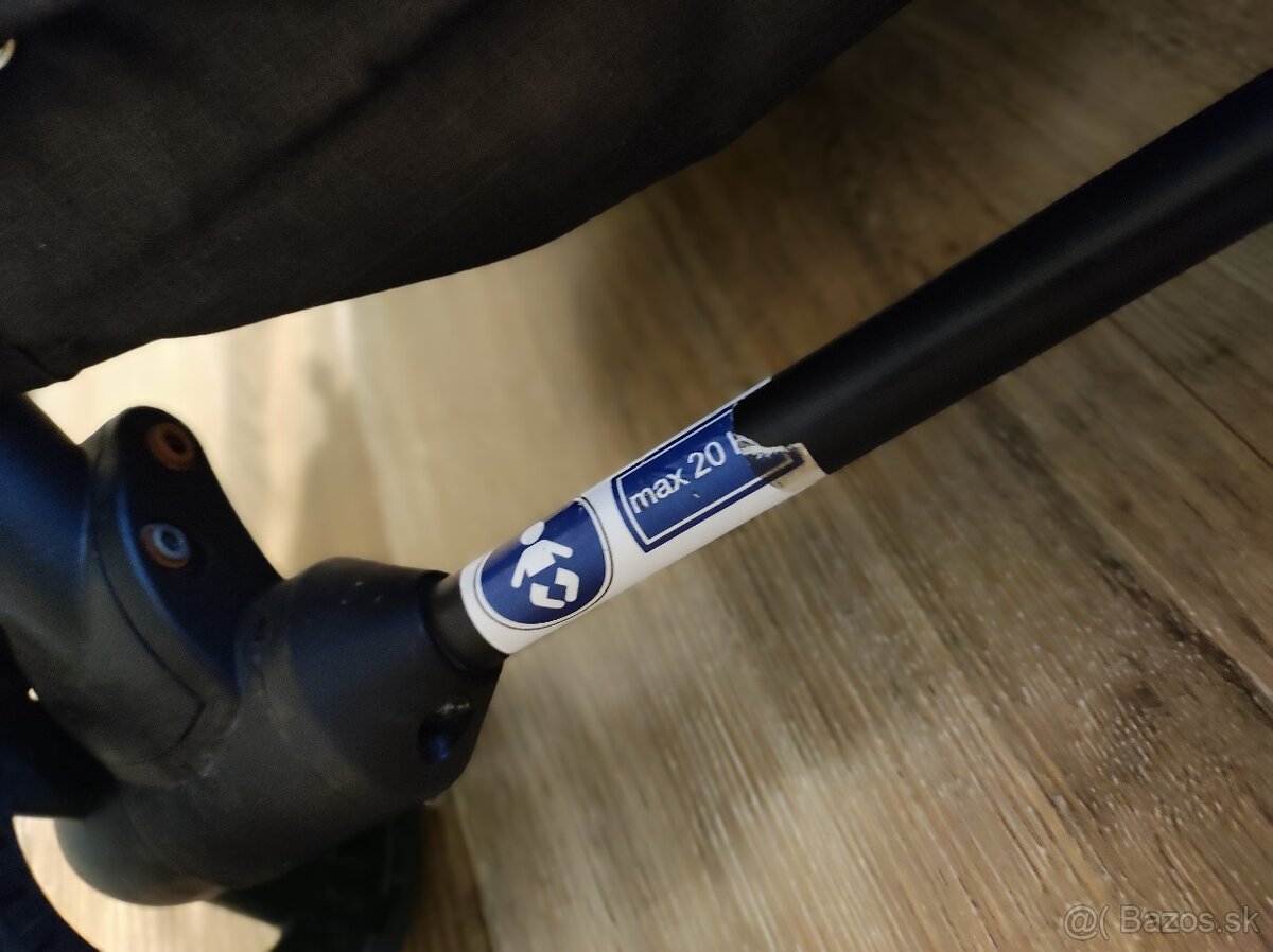 Hamilton by yoop R1 - 8