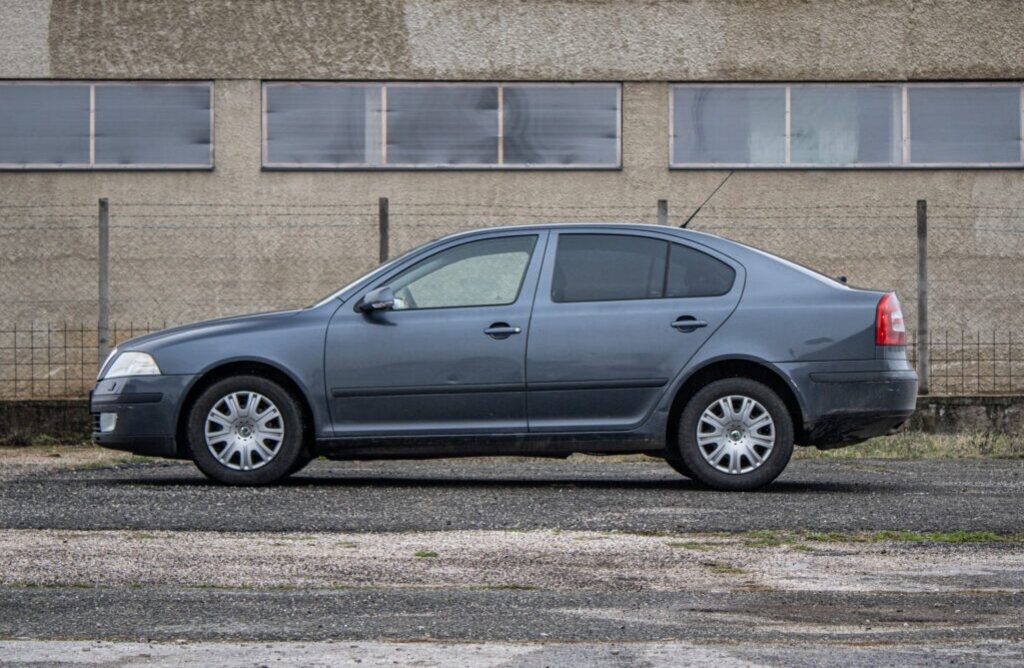 Škoda Octavia 2 z roku 2007 - 8