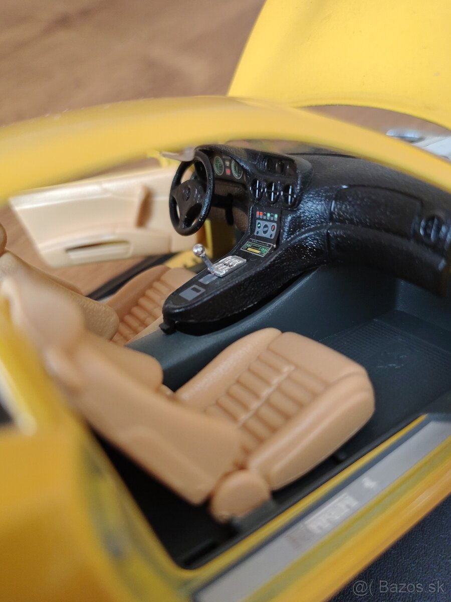 Bburago FERRARI 55O MARANELLO 1/24 - 8