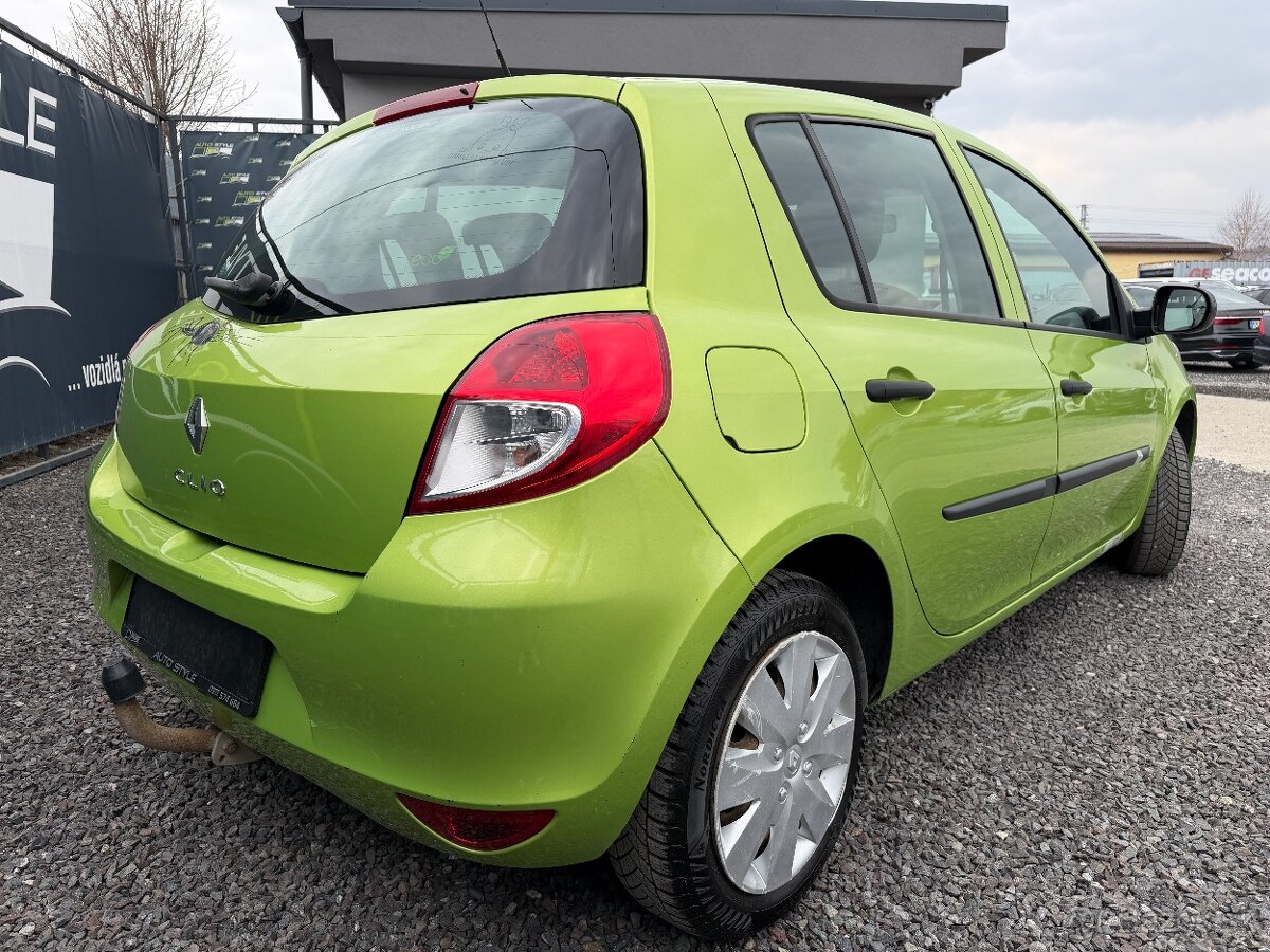 Renault Clio 1.2 Authentique - 8