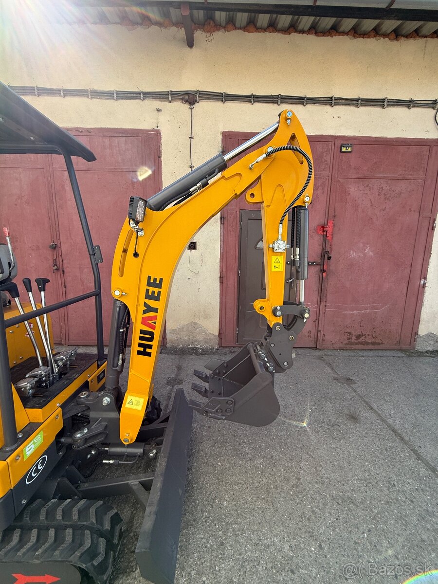 HUAYEE HY18 Kubota - 8
