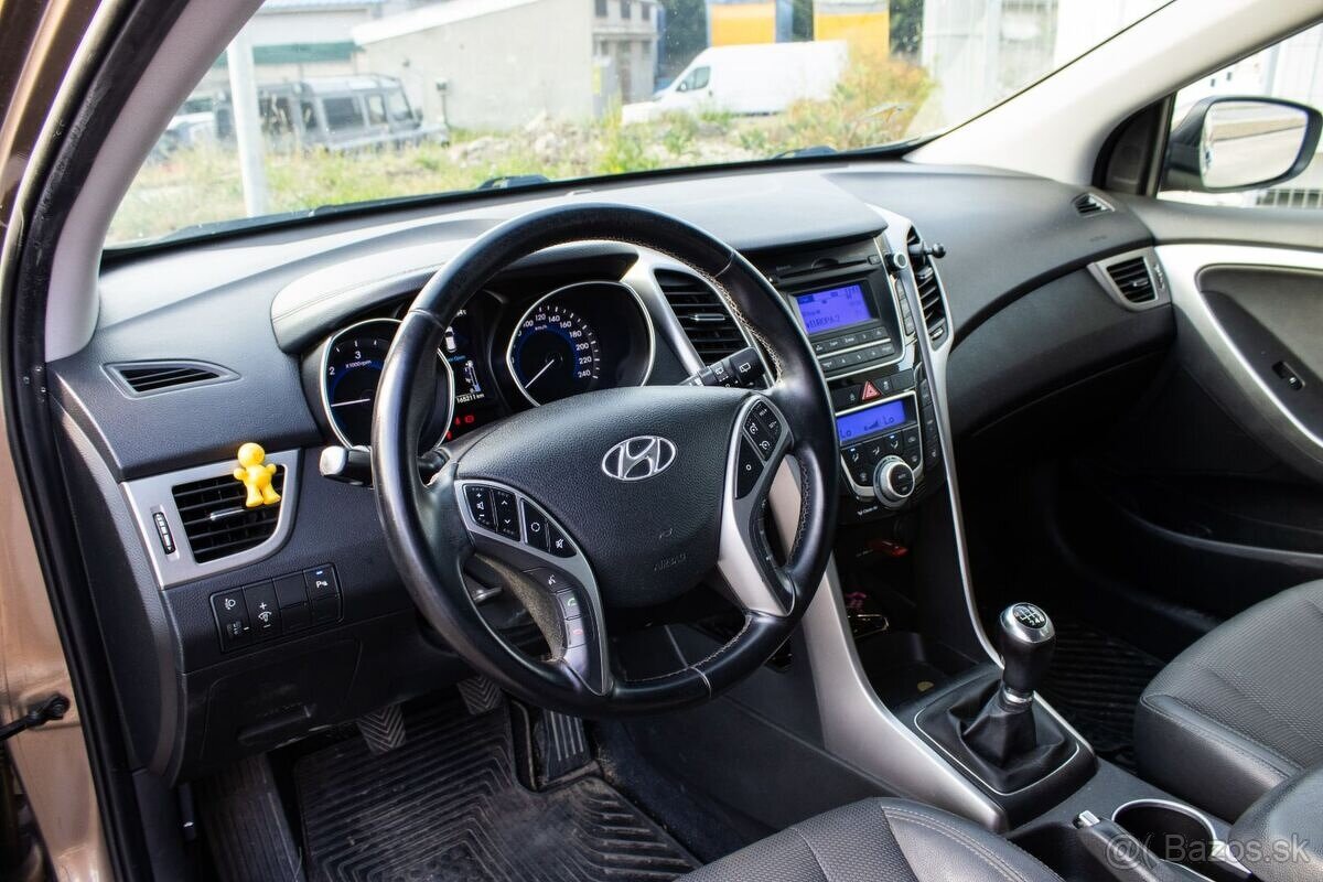 Hyundai I30 1.6 CRDi - 8