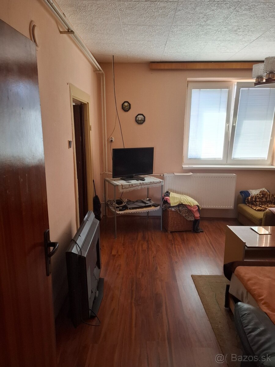 Predám štvorizbový rodinný dom Kúty - 8