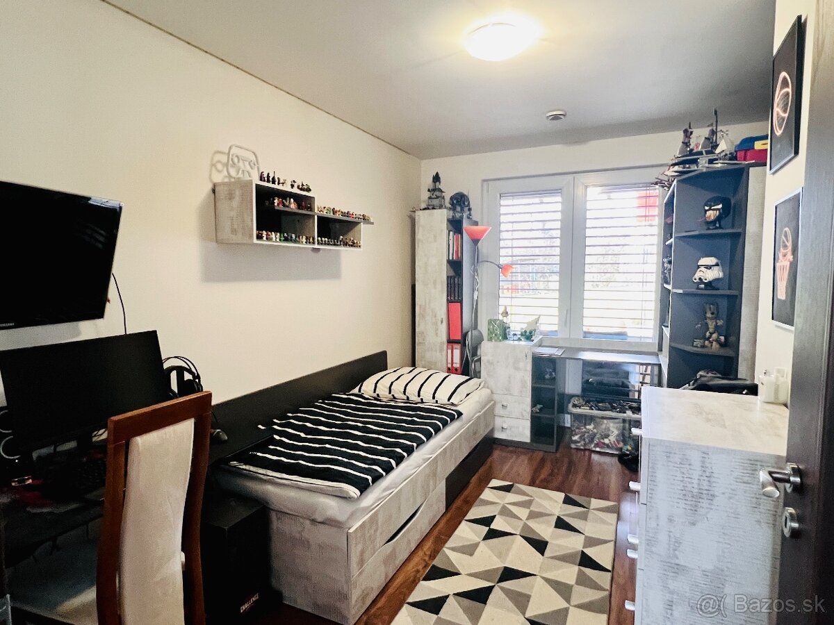 Novostavba RD s viničným domčekom a klembovou pivnicou - 8