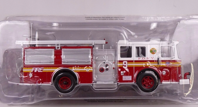 Seagrave NYFD Fire Truck 1:43 - 8