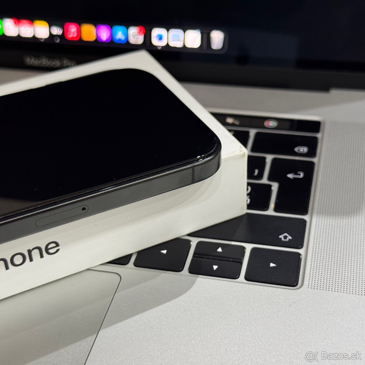 iPhone 16 Pro 256GB - 8