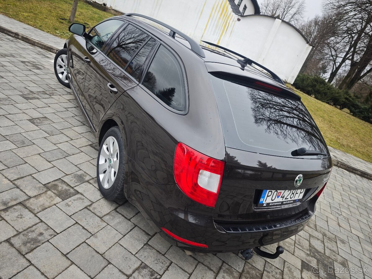 Škoda Superb 2 Combi 1.6 TDI Elegance - 8