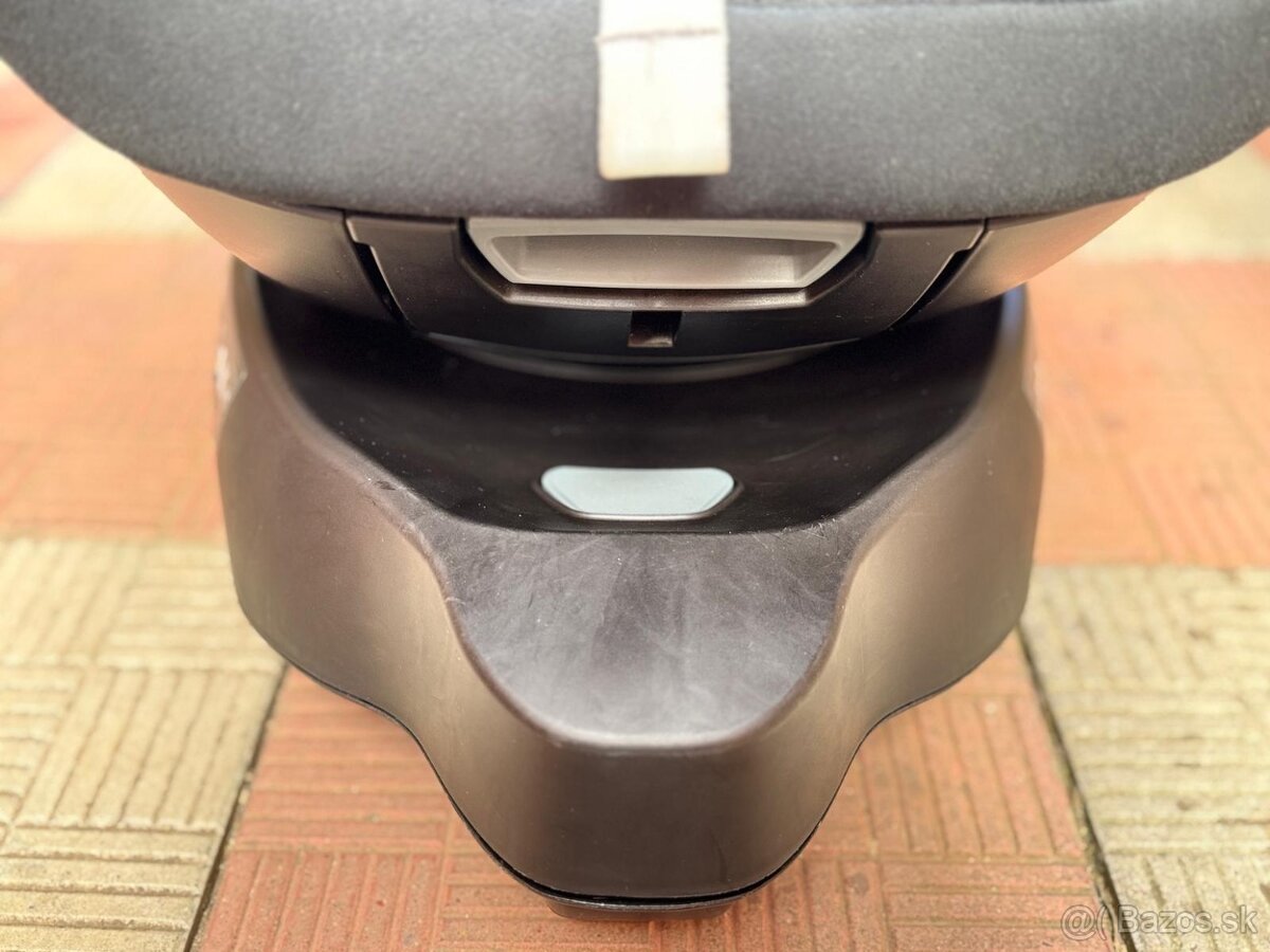 Britax Römer Dualfix Plus - 8