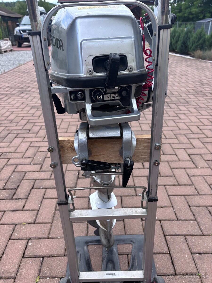 Honda Honwave 360 gumený čln s benzínovým a elektro-motorom - 8