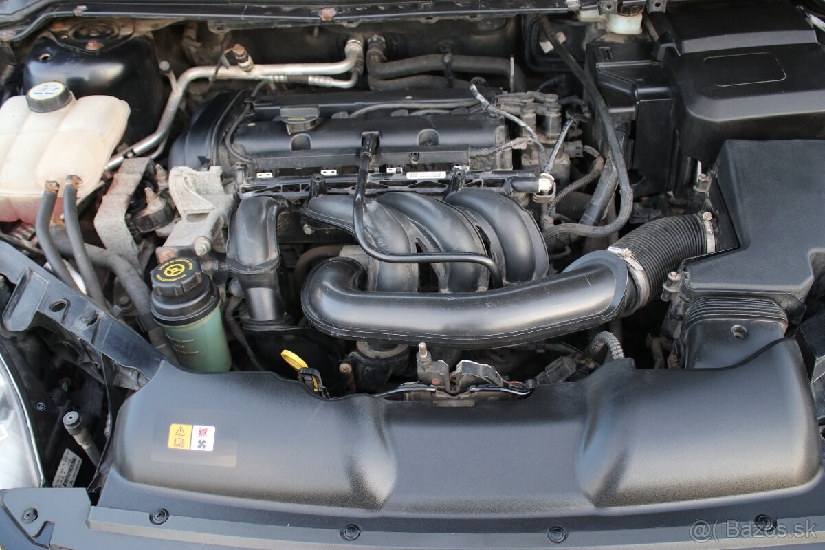 FORD FOCUS 1,6i BENZÍN 74KW/101PS - 8