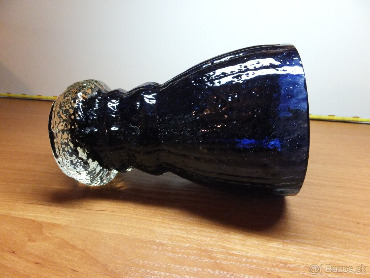 Zajímavá masivní těžká tmavě modrá váza nebo pohár. - 8