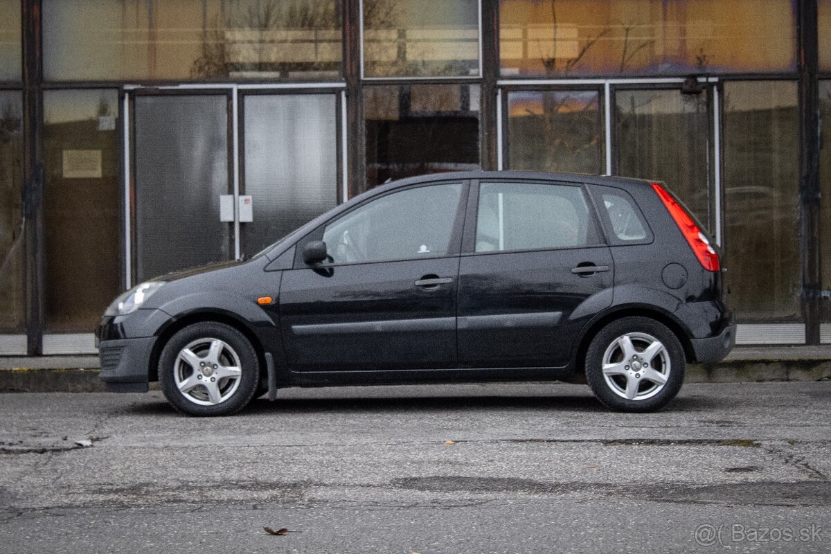 Ford Fiesta 1.25i Duratec Family - 8