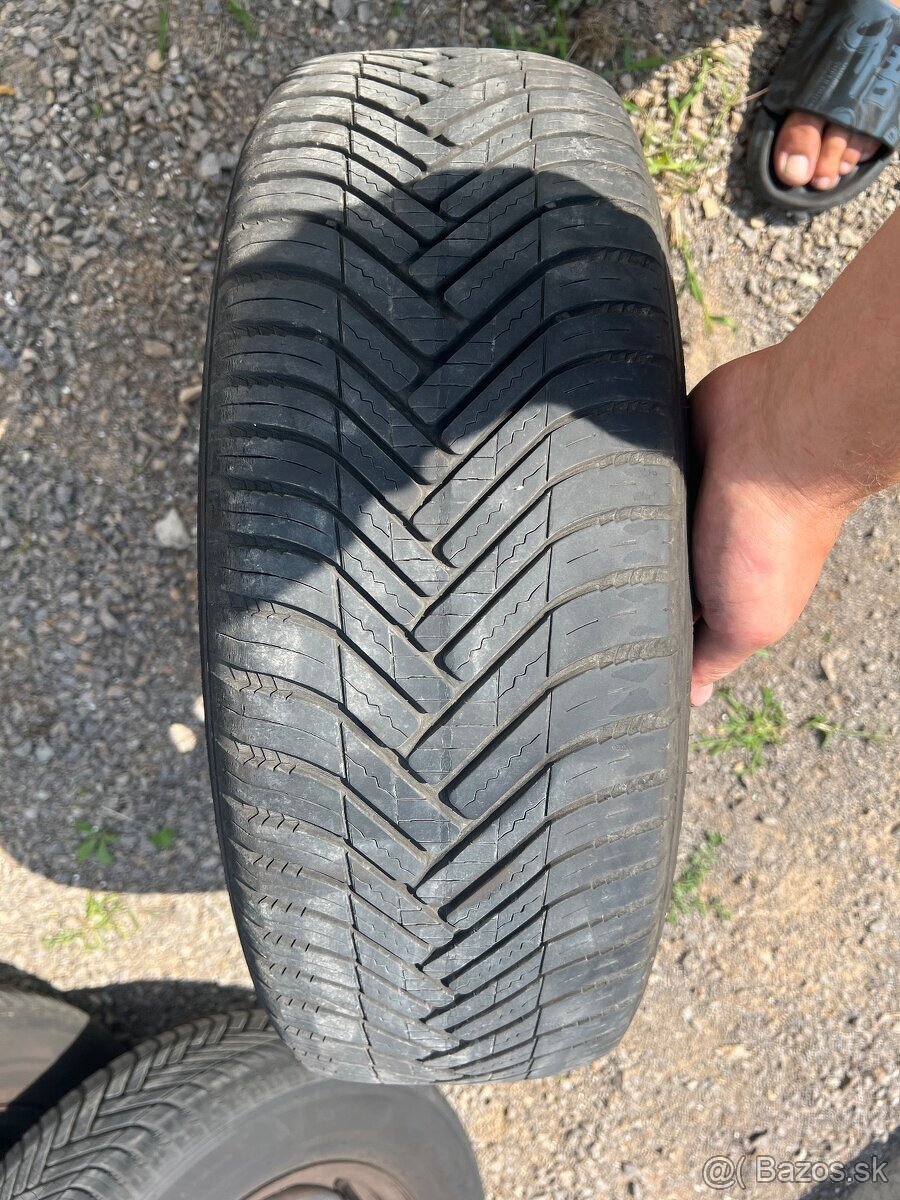 Predám plechové disky 5x112 s celoročnými pneu 195/65 R15 - 8