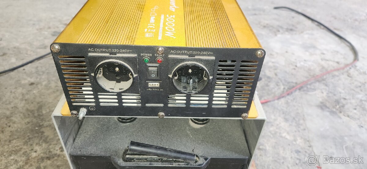 Menic napätia Karavan/Pojazdná Dielna - 8