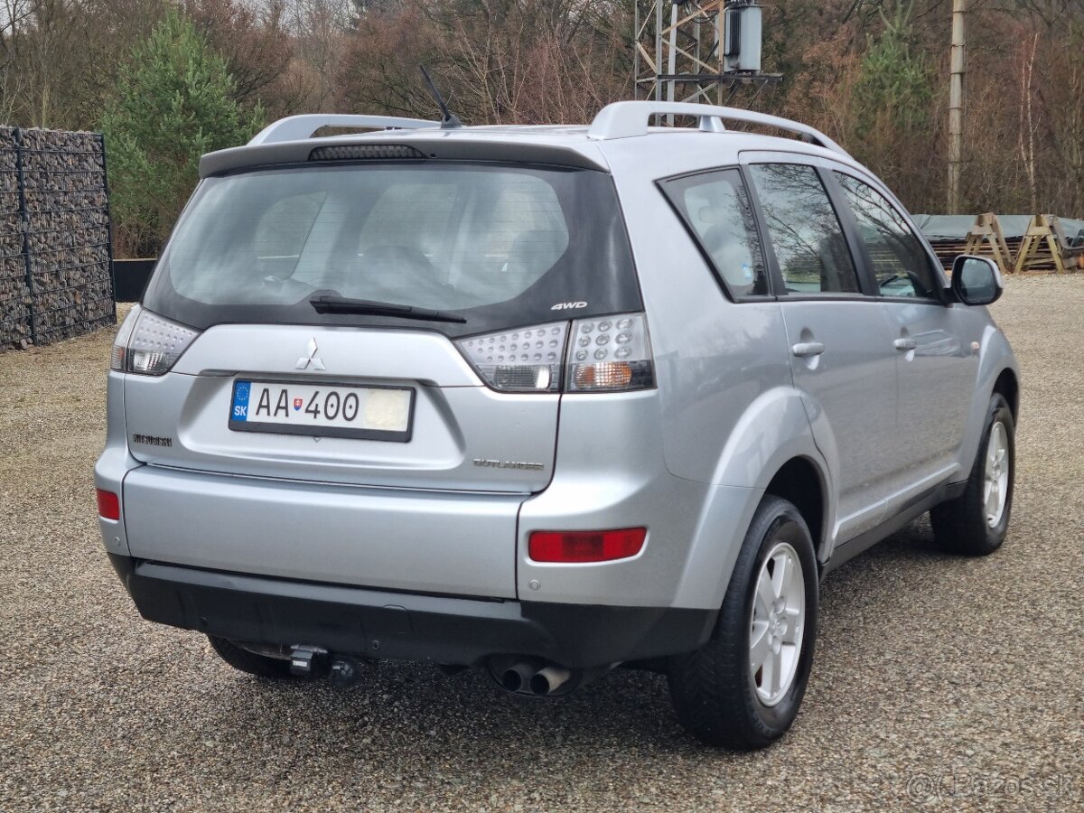 MITSUBISHI OUTLANDER 2,0Di-D 4x4 - 8