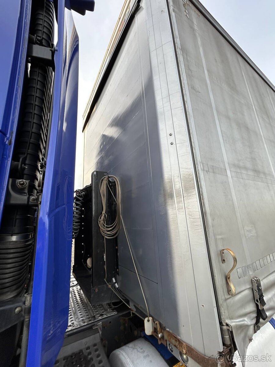 Predám plachtový náves Kogel - 8