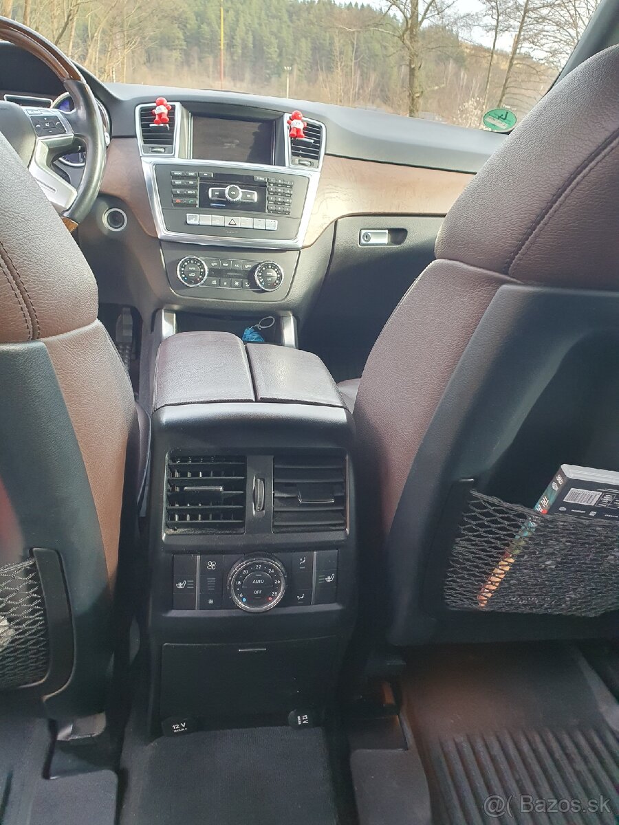 Mercedes Benz ML 350 - 8