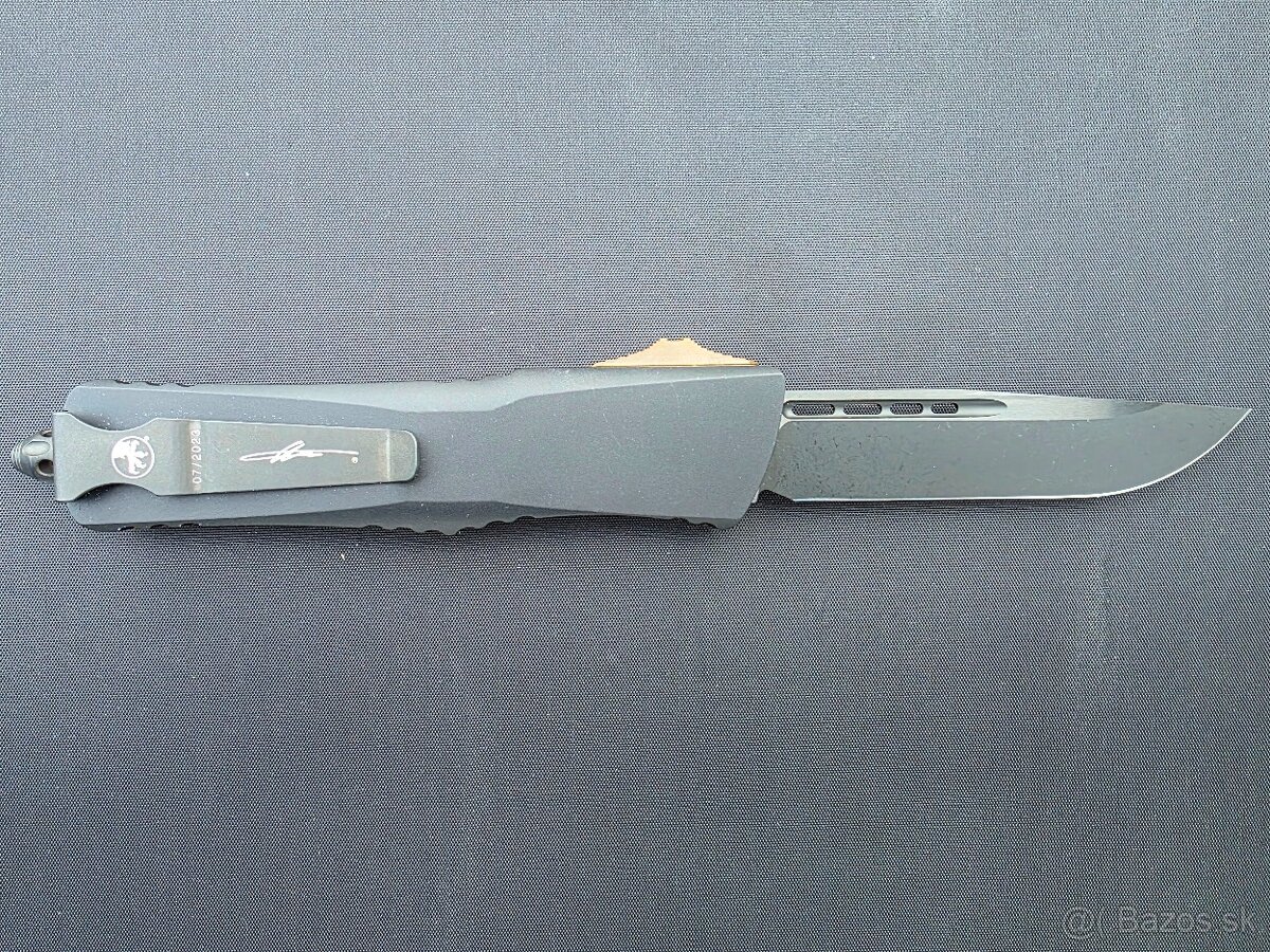 Microtech Combat Troodon Fluted Ultem - 8