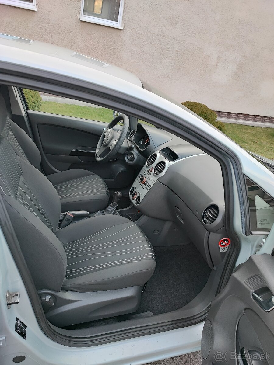 Opel corsa - 8