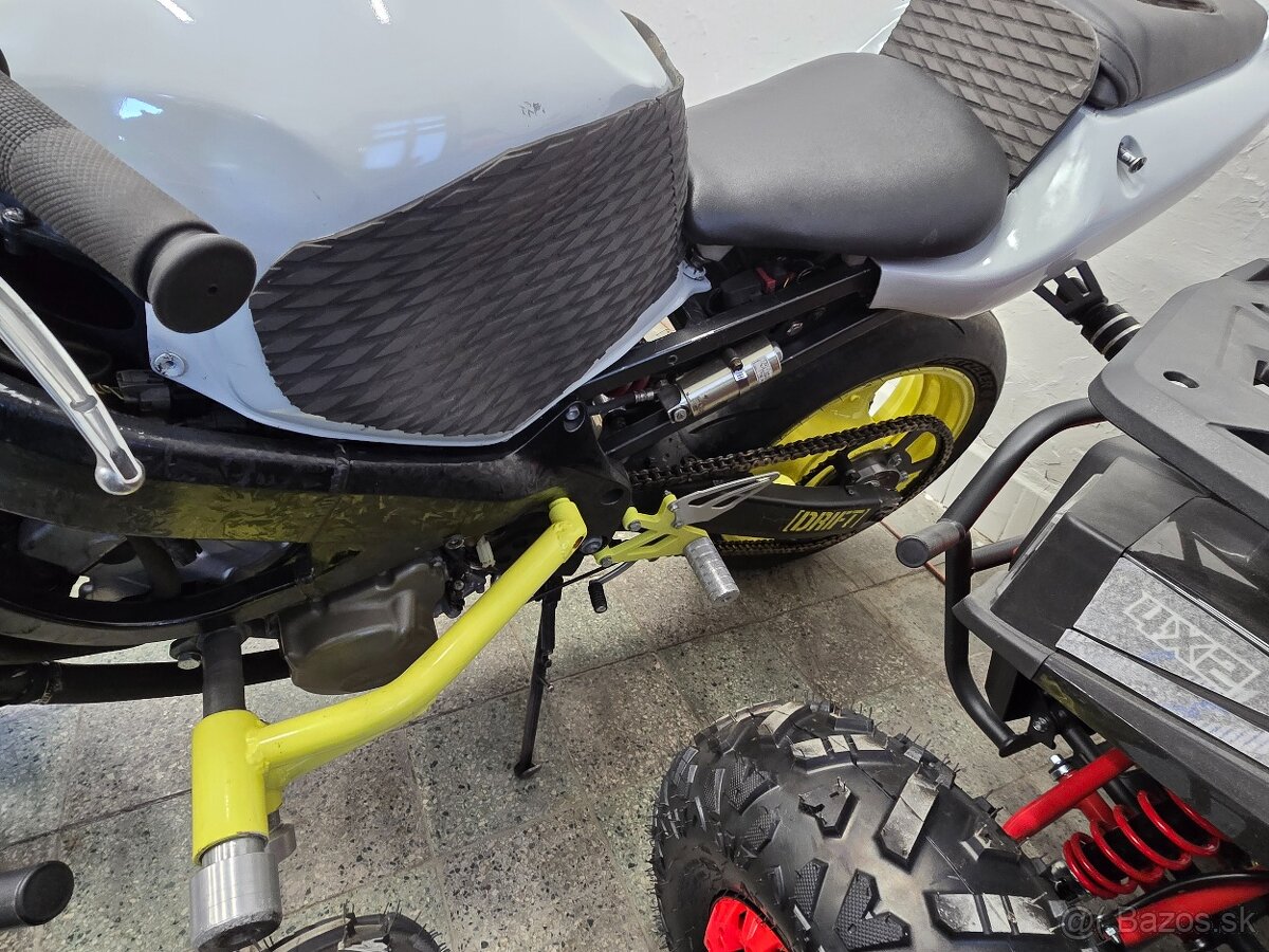 STUNT Honda CBR600 - 8