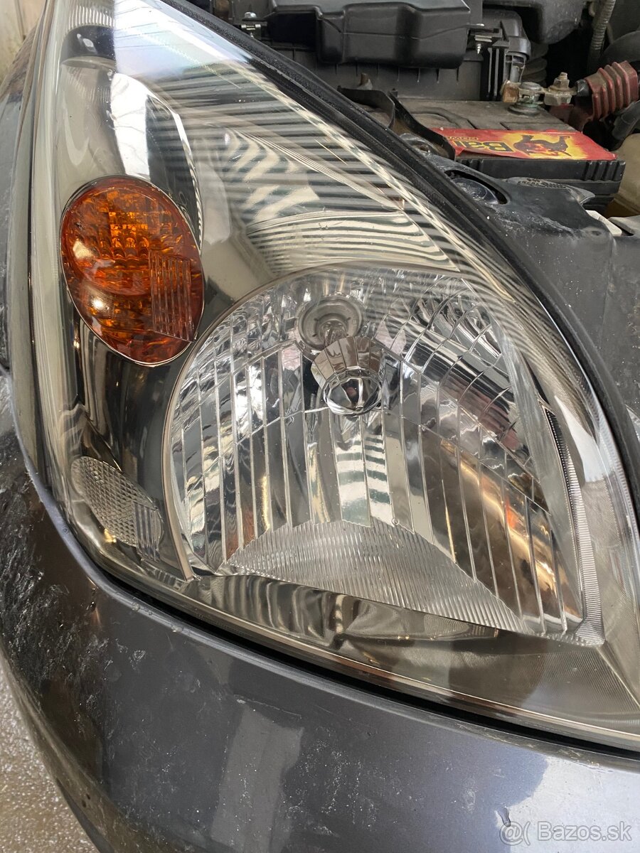 Leštenie svetlometov za 12€ / obe svetlá - 8