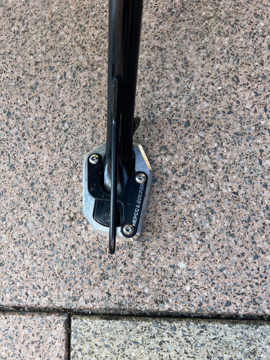 Suzuki GSX S1000 GX - 8