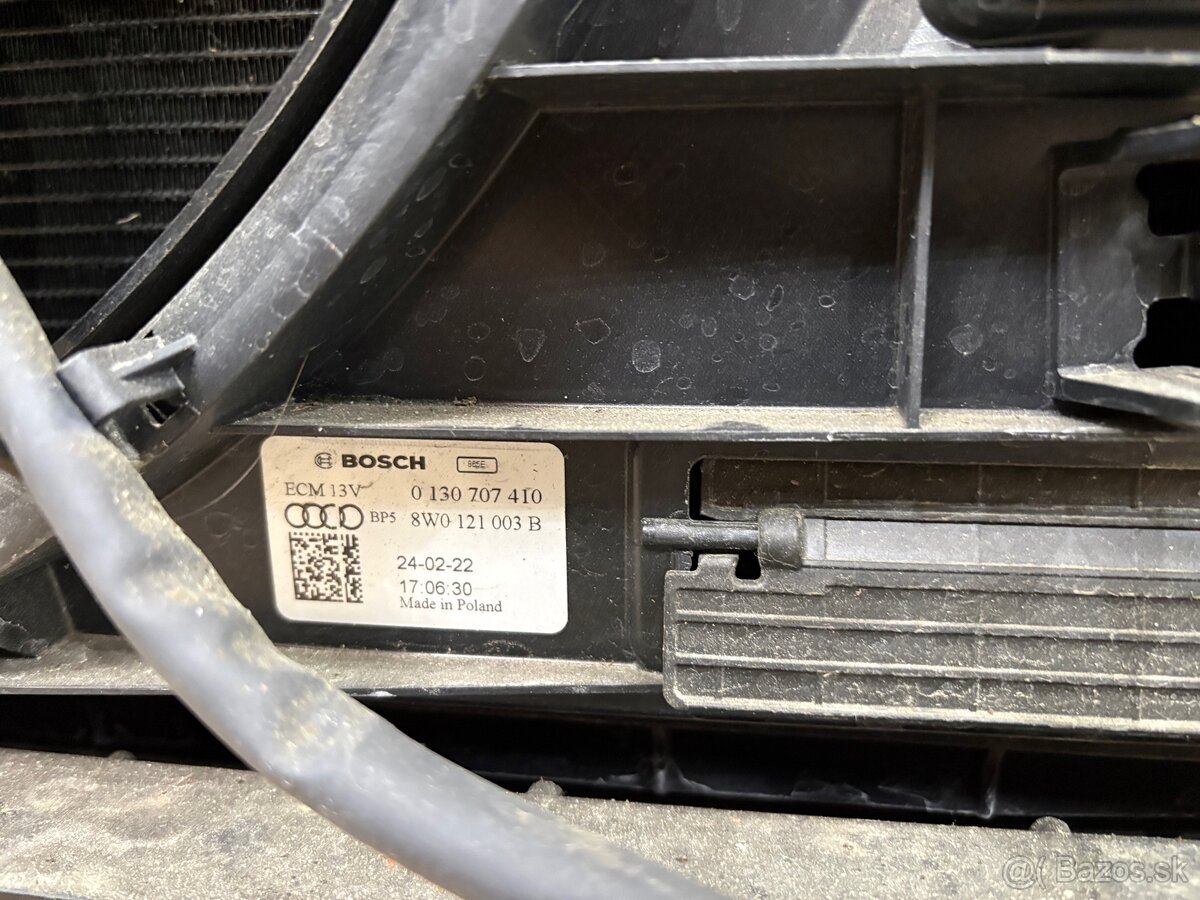 Panel chladiča v celku Audi etron S 370kw - 8