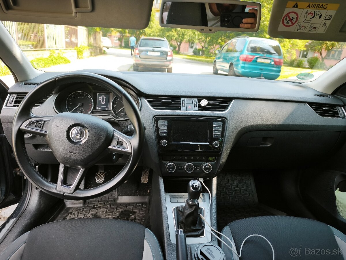 Škoda octavia 3 2.0tdi 110kw - 8
