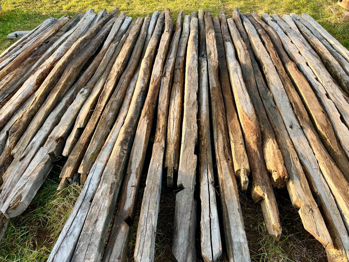 Staré dubové hranoly - ručne kresané - 8