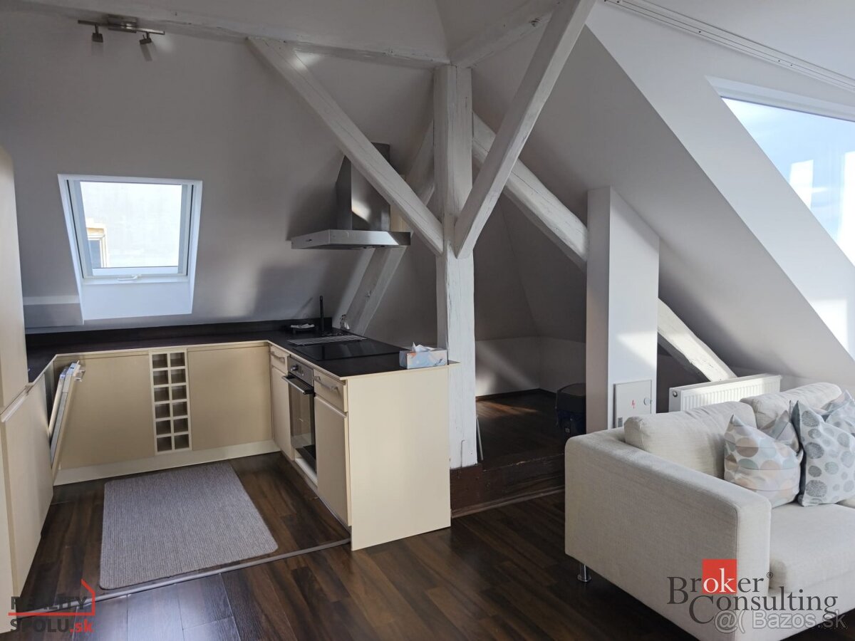 PRENÁJOM - 2 izbový byt v Starom Meste - 8