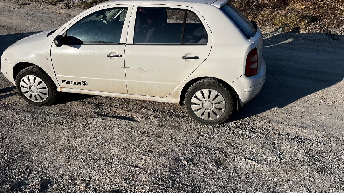 Fabia Junior 1.0 benzín plyn - 8