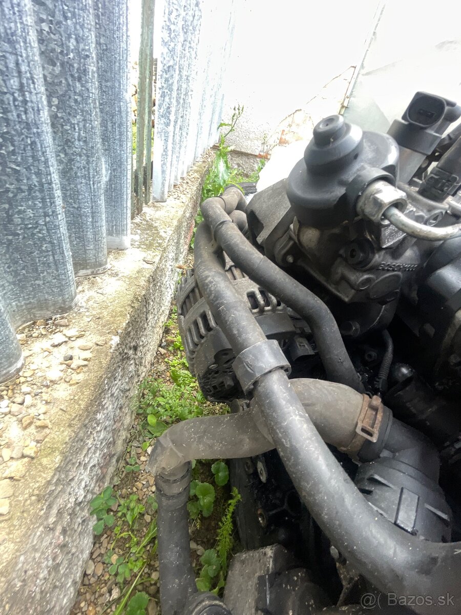 Rozpredam motor 2.0 125kw cbbb - 8