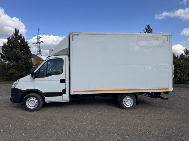 Prodám Iveco Daily 2.3,35S13,8p.,čelo,klima - 8