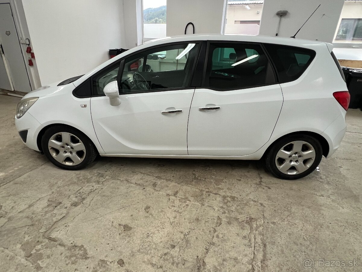 Opel Meriva 1.7 CDTi 96KW 2 x KOLA - 8