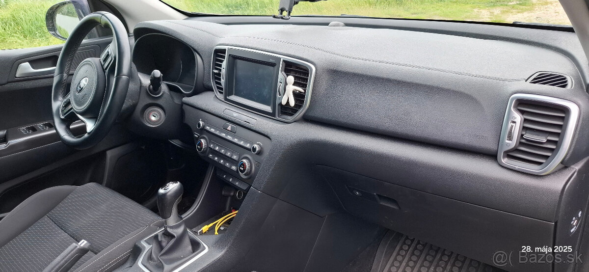 Predam Kia Sportage 1.6 GDi Benzin.62000km - 8