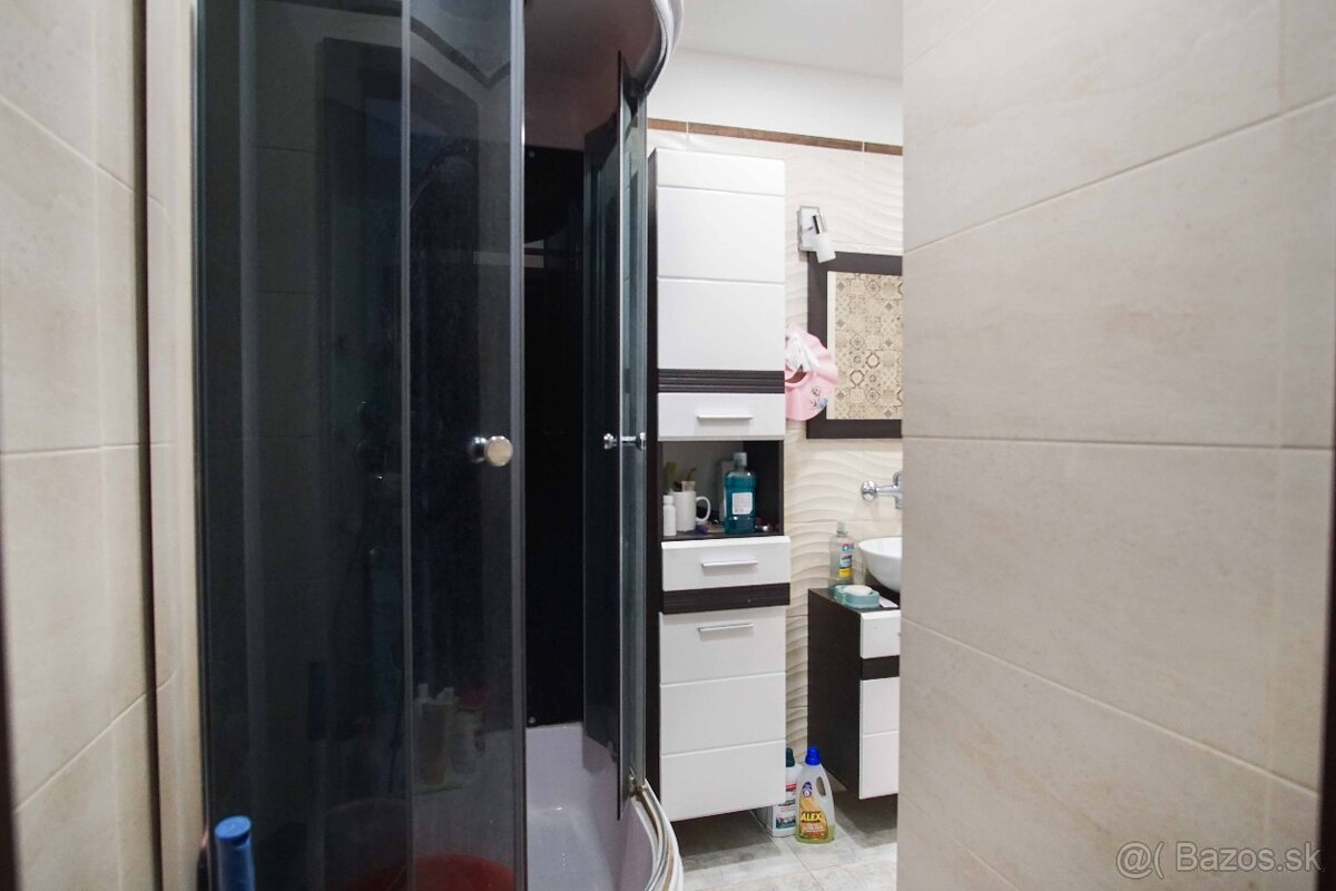 Kompletne prerobený veľký 2-izbový byt na ul. Nábrežná, Nové - 8