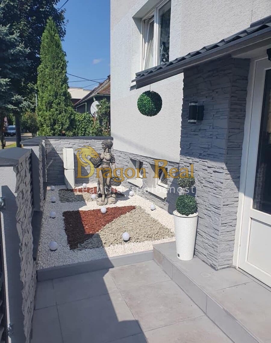 PREDAJ – 4 Izbový rodinný dom – TREBIŠOV - 8