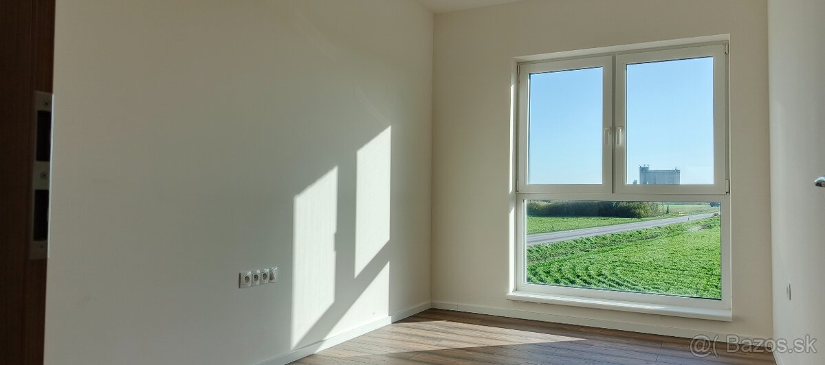 NOVÝ LUXUSNÝ 3IZBOVÝ BYT DIAKOVCE-ŠALA - 8