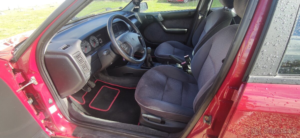 Citroen XANTIA 1.8i - 8