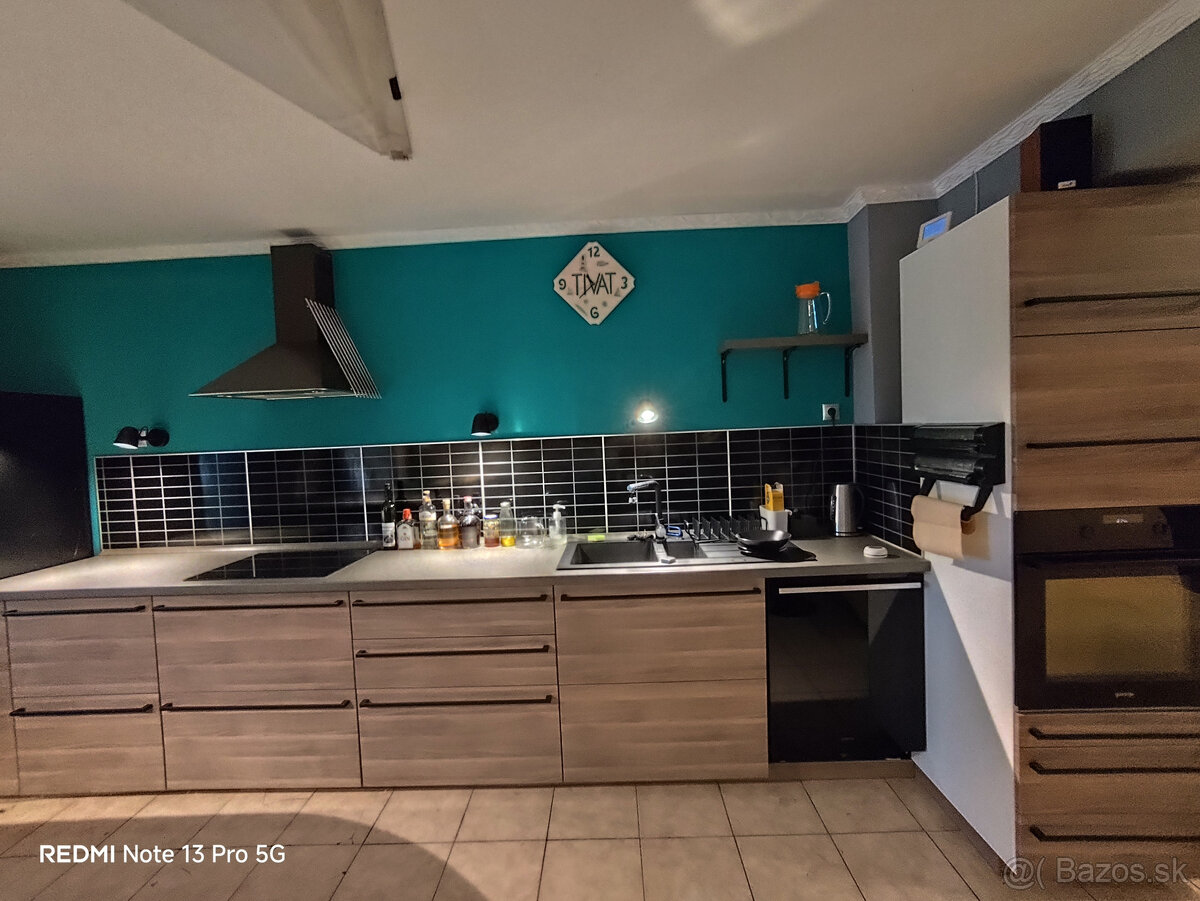 FINREA│3-izbový byt s terasou, predzáhradkou a parkovacím mi - 8