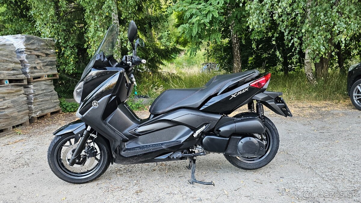 Yamaha X-MAX 250 ABS r.v. 2016 - 8