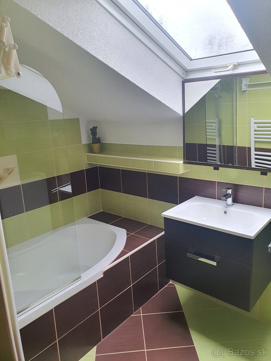 Byt na prenájom v rod.dome - 8