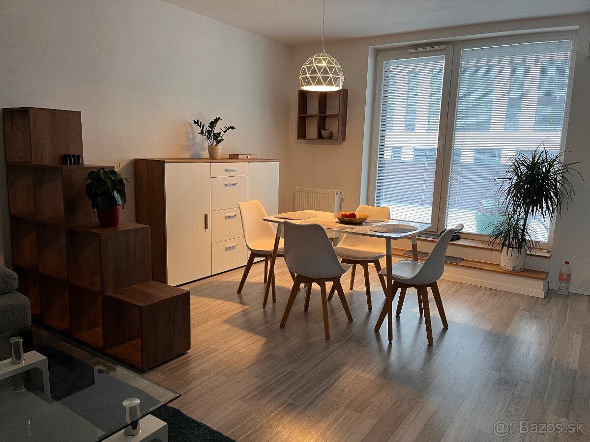 2-izbový byt v centre mesta - 8