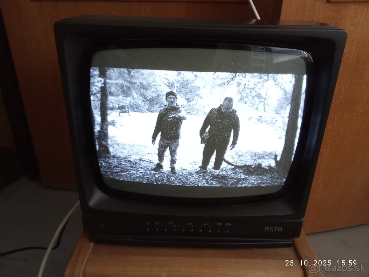 Predám - ČB televízor ASTA 12 / 220 V - 8