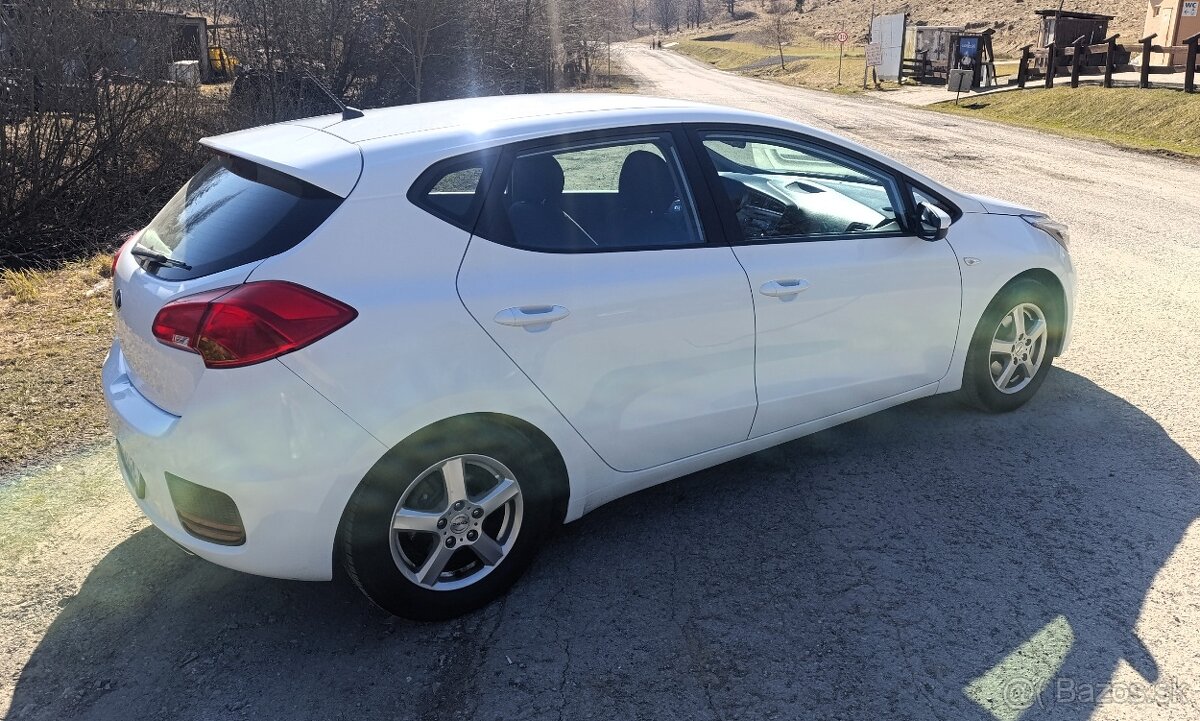 KIA CEED - 8