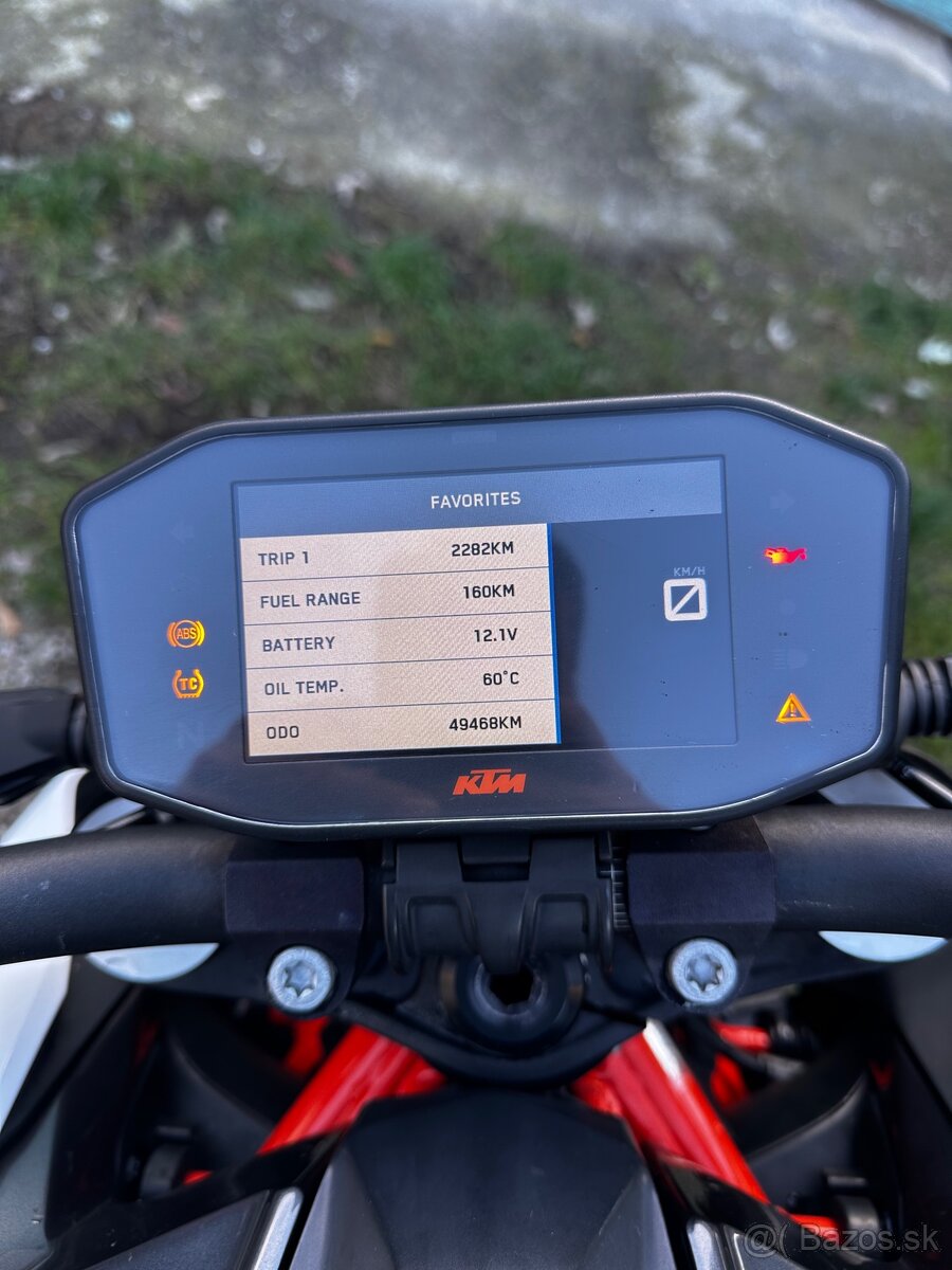 KTM SuperDuke 1290R - 8