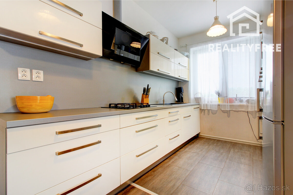 Novinka – samostatne stojaci 4i rodinný dom v obci Láb - 8